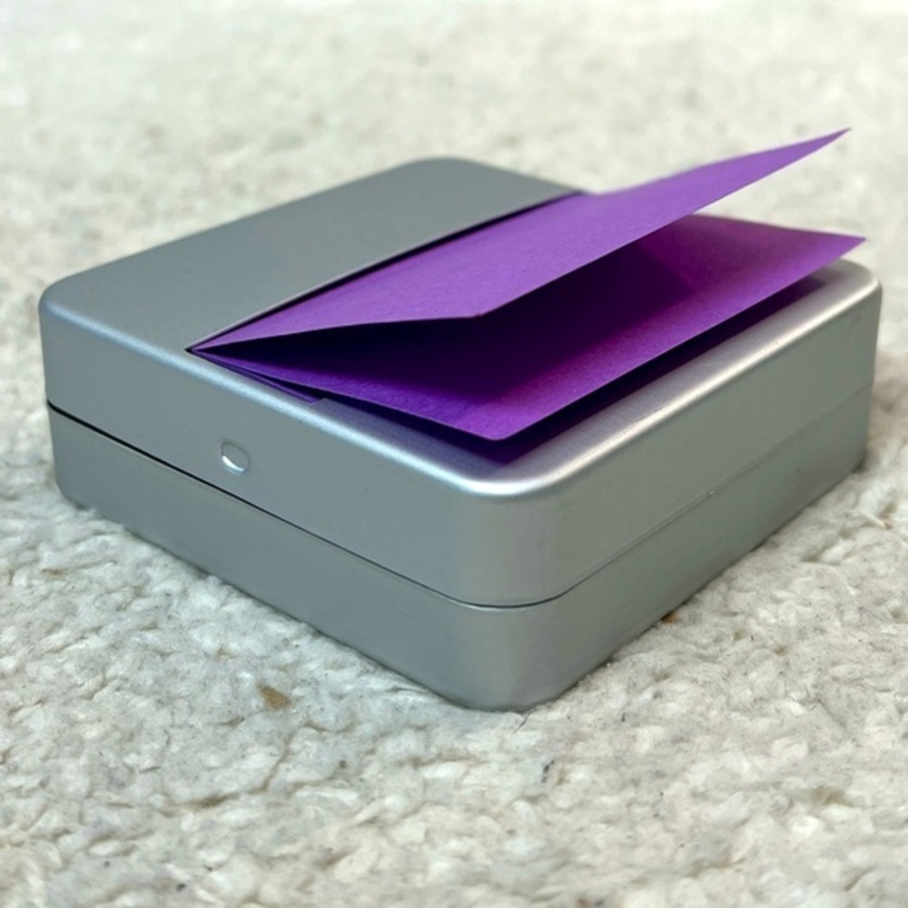 ☀️2/$14☀️Kikkerland Post-It-Note Dispenser